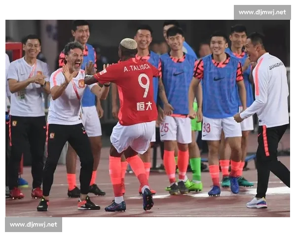 广州富力迎战山东鲁能中超焦点对决检验新赛季成色攻防博弈看点十足